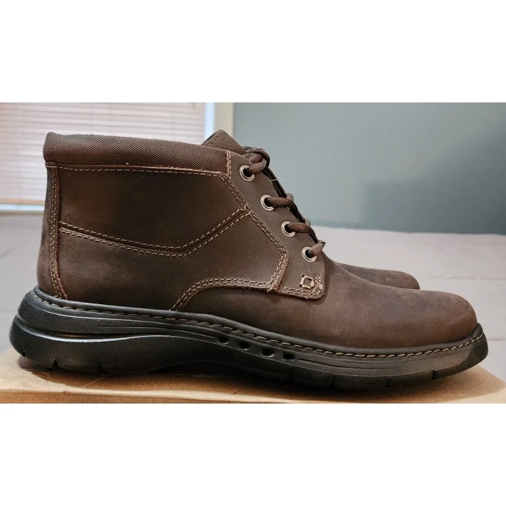 Clarks® (Men's 9 M) Un Brawley™ Up Boot in Brown Oily Leather‎ - $160